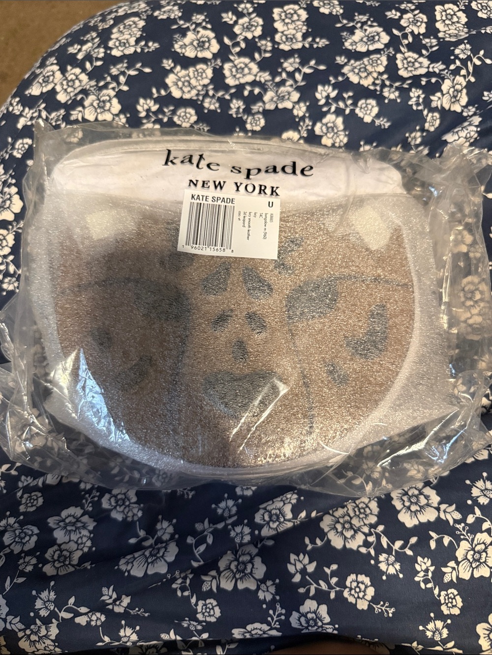 kate spade New York Glitter Card Holder in Silver and Gold